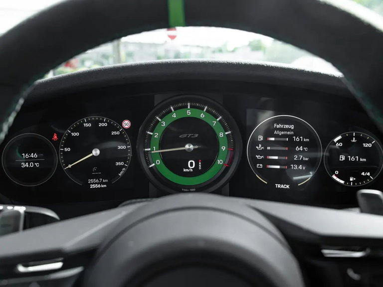 Porsche 992 GT3 Touring