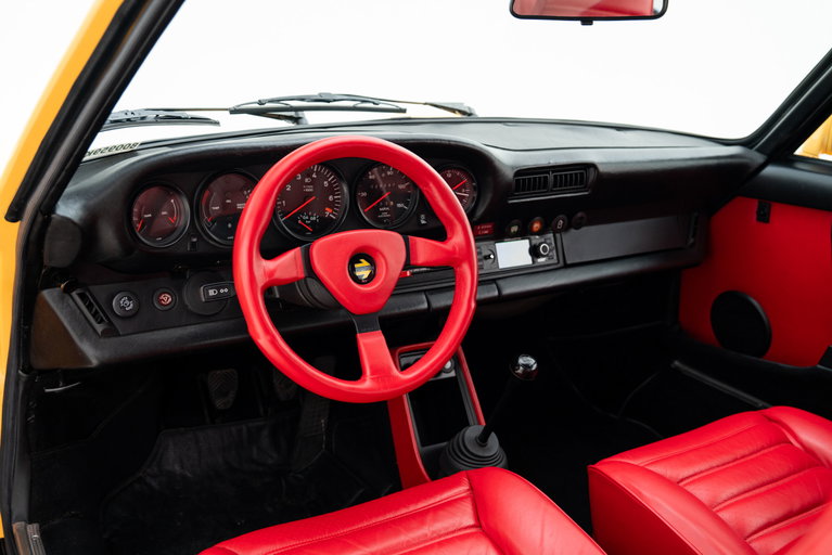 Porsche 911 Turbo 3.3 (US)
