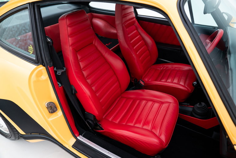 Porsche 911 Turbo 3.3 (US)
