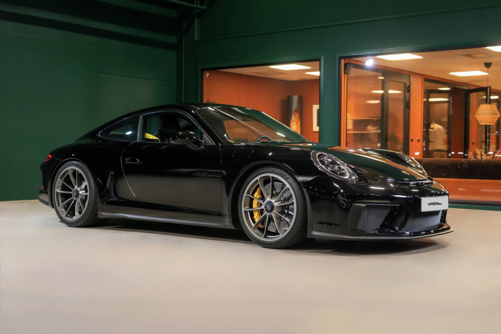 Porsche 991.2 GT3 Touring