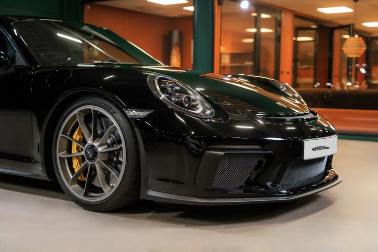 Porsche 991.2 GT3 Touring