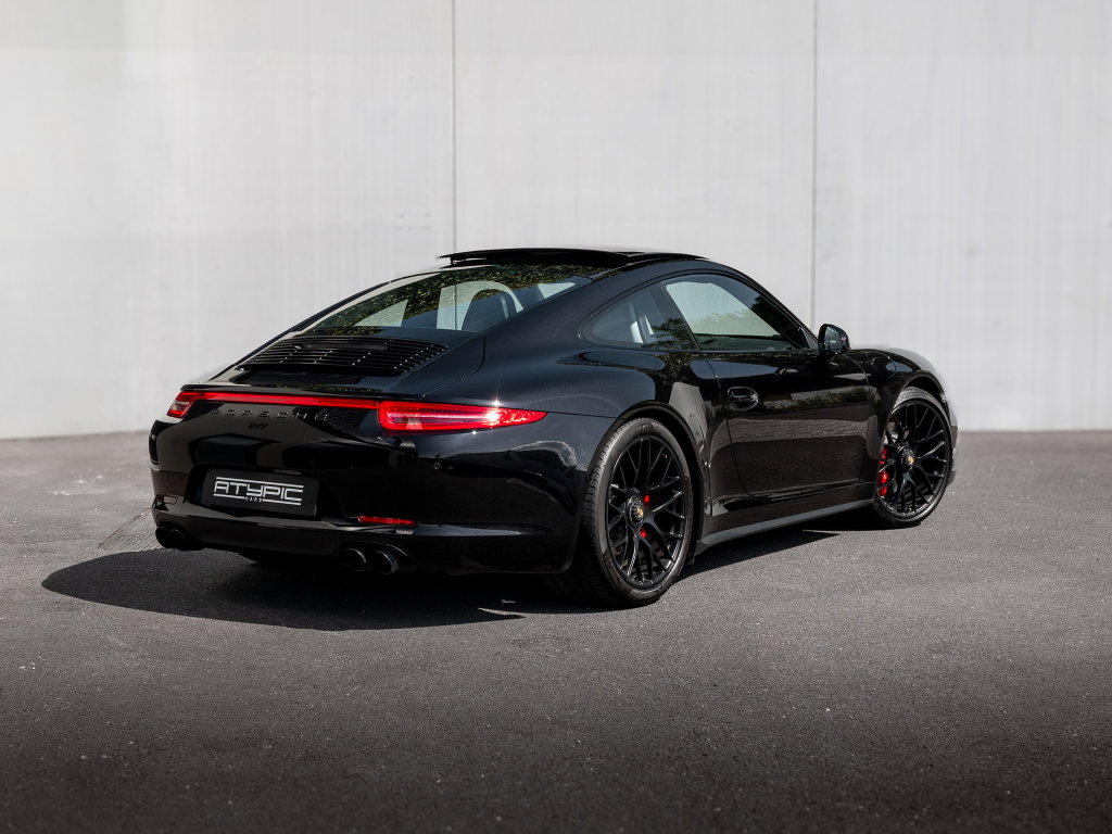 Porsche 991 Carrera 4 GTS