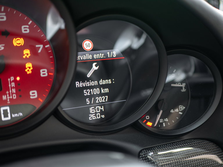 Porsche 991 Carrera 4 GTS