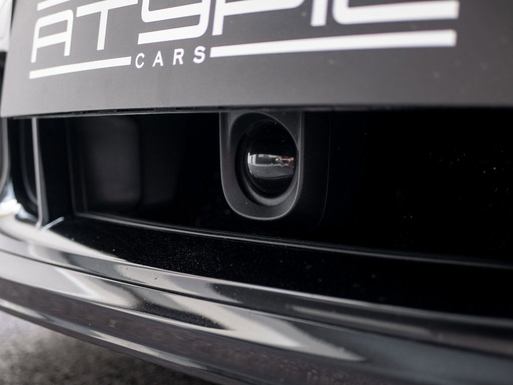 Porsche 991 Carrera 4 GTS