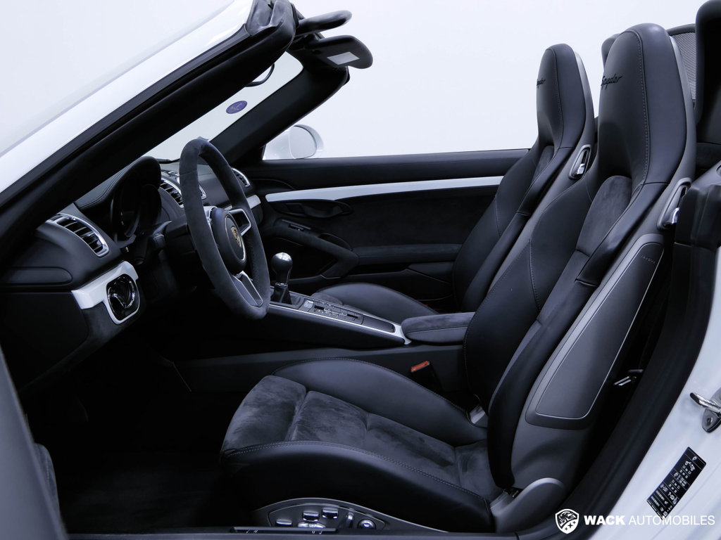 Porsche 981 Boxster Spyder