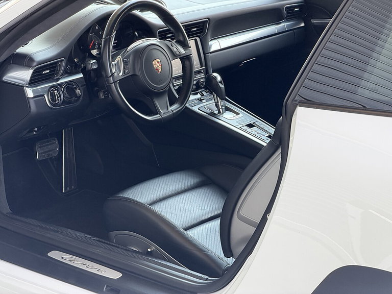 Porsche 991 Carrera