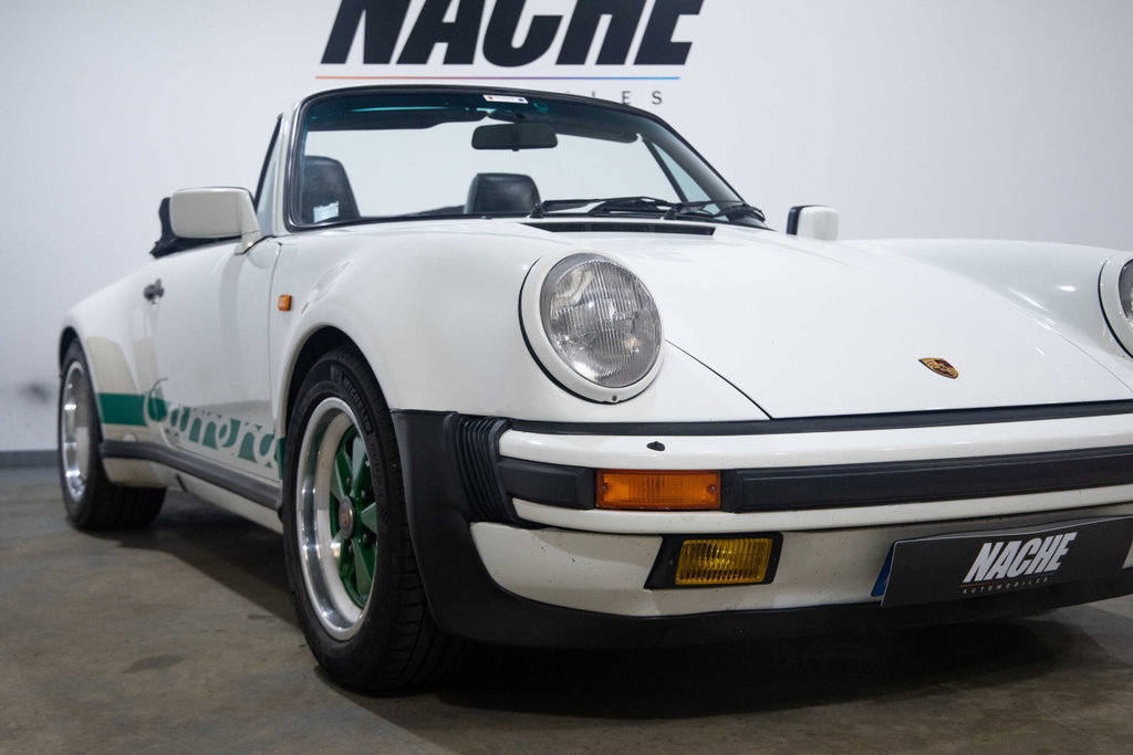 Porsche 911 Carrera 3.2