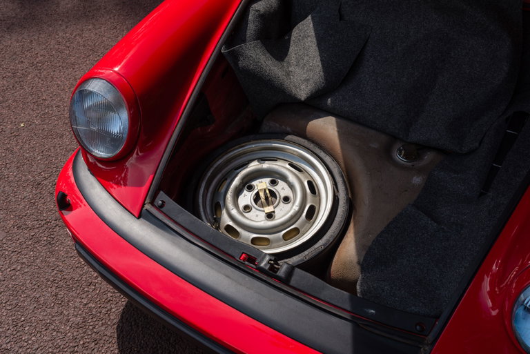 Porsche 911 SC