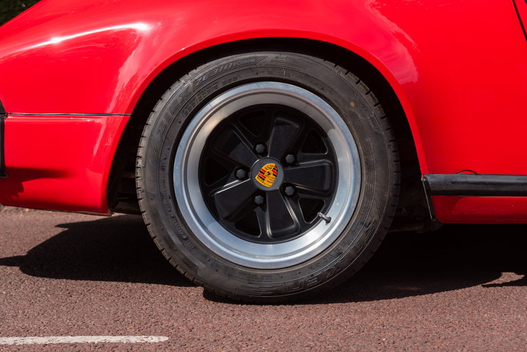 Porsche 911 SC