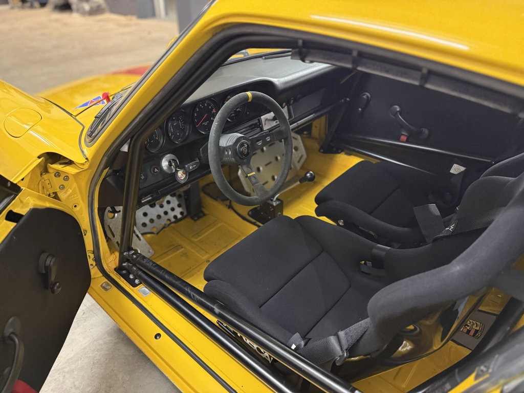 Porsche 911 Carrera 3.0
