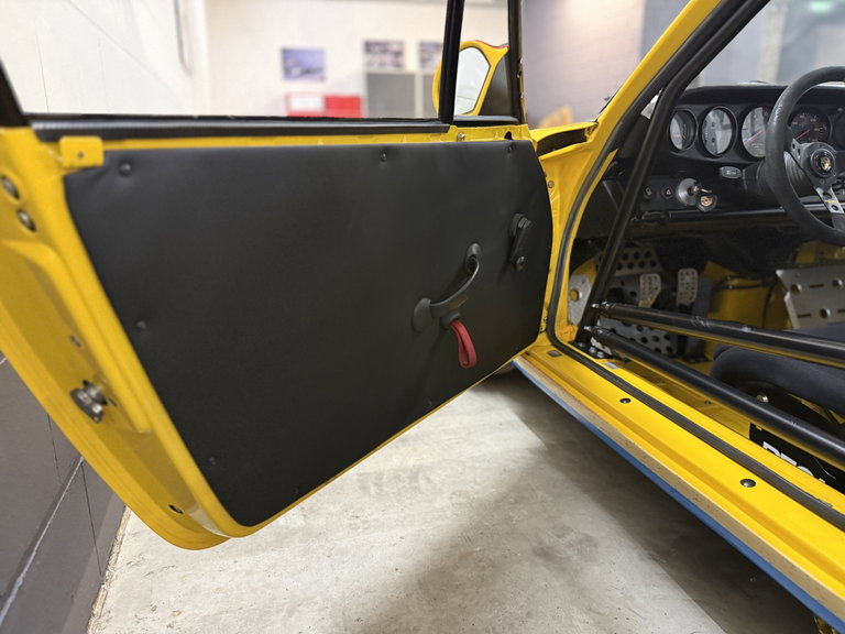 Porsche 911 Carrera 3.0