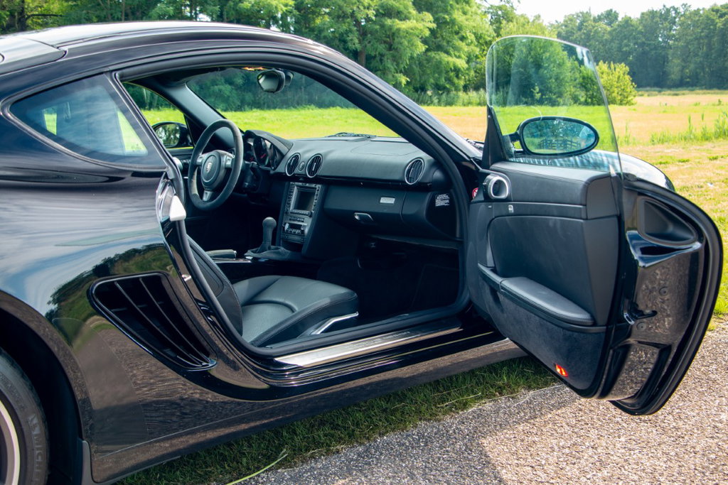 Porsche 987 Cayman S