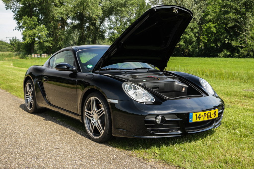 Porsche 987 Cayman S