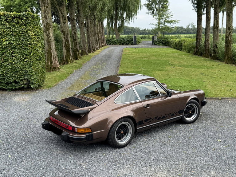 Porsche 911 Carrera 3.0