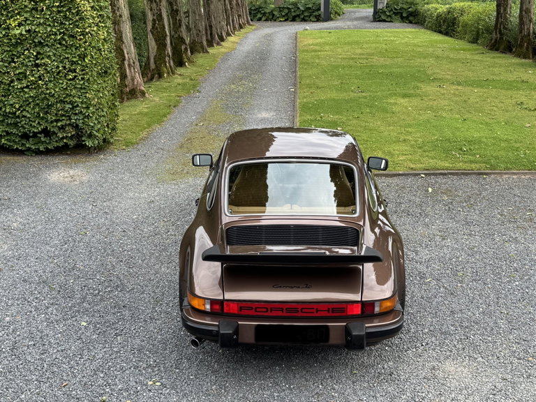 Porsche 911 Carrera 3.0