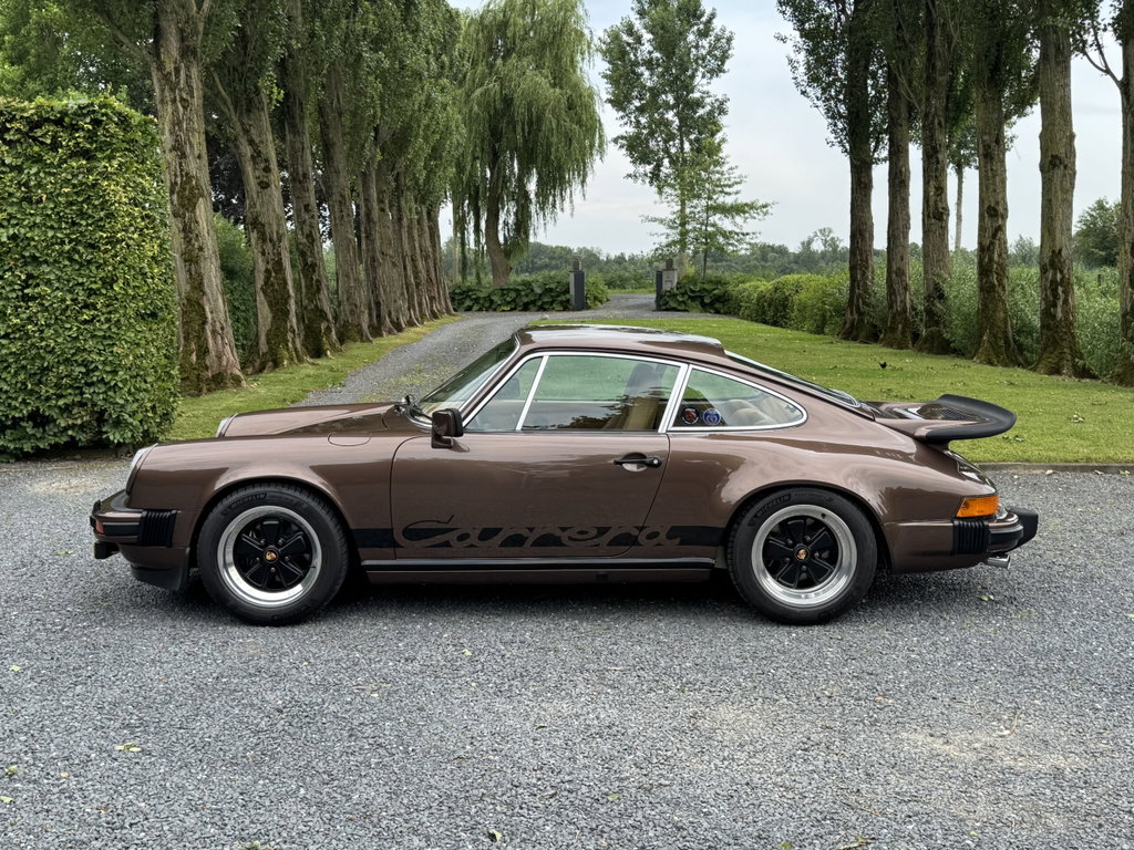 Porsche 911 Carrera 3.0
