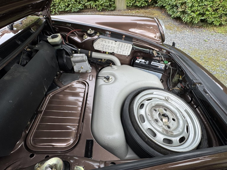 Porsche 911 Carrera 3.0