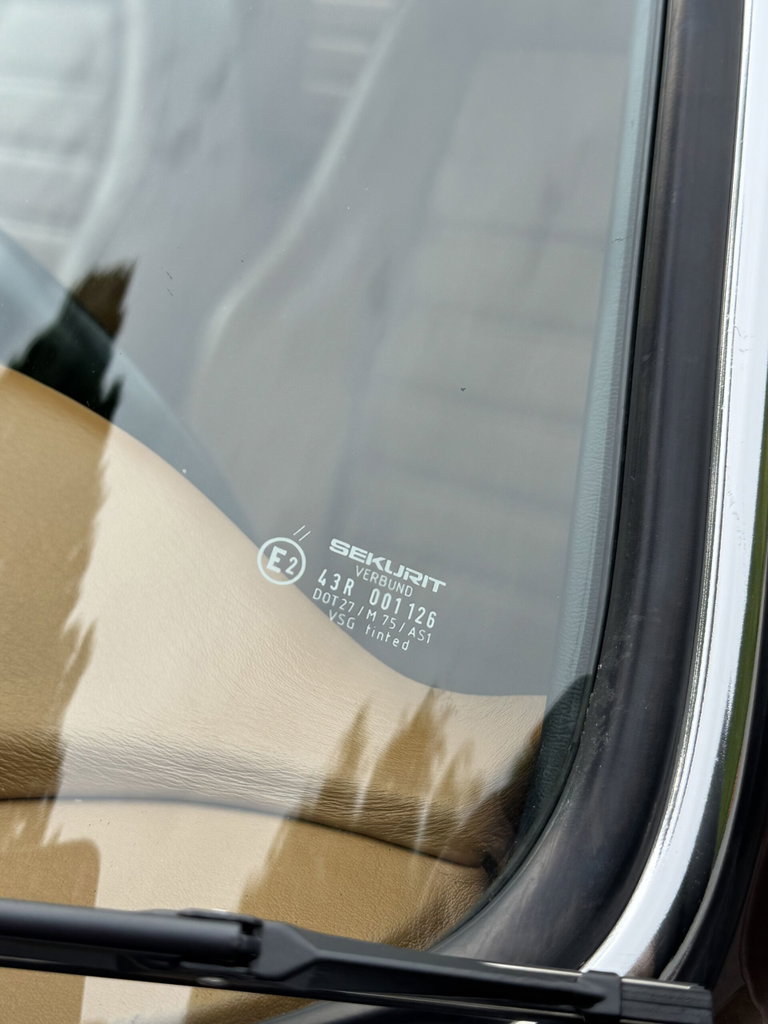 Porsche 911 Carrera 3.0