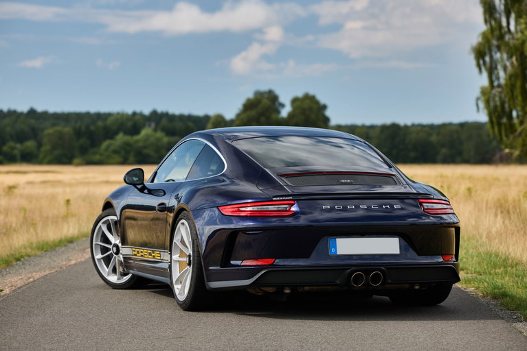 Porsche 991.2 GT3 Touring