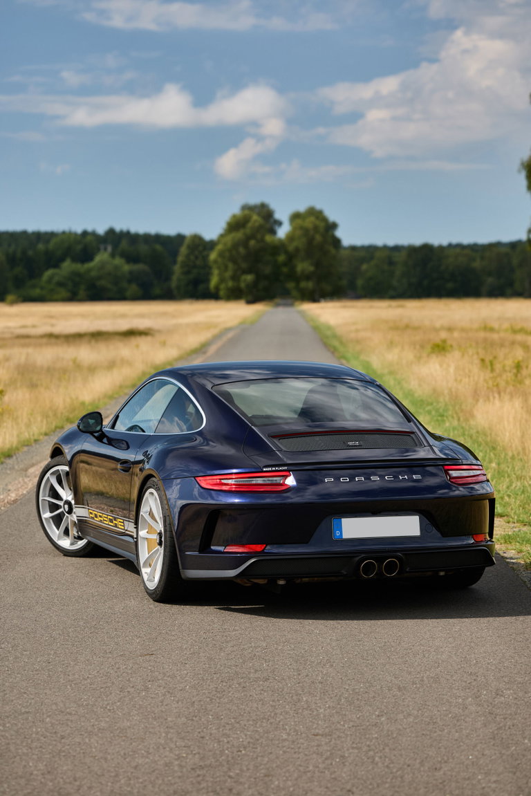 Porsche 991.2 GT3 Touring