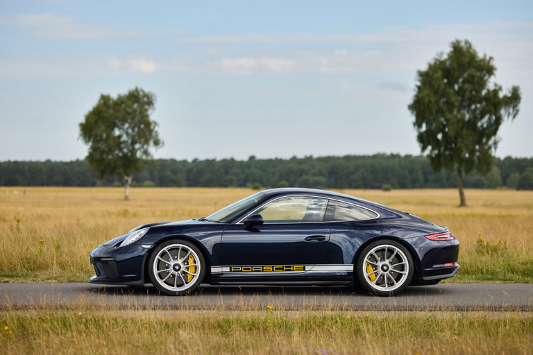 Porsche 991.2 GT3 Touring