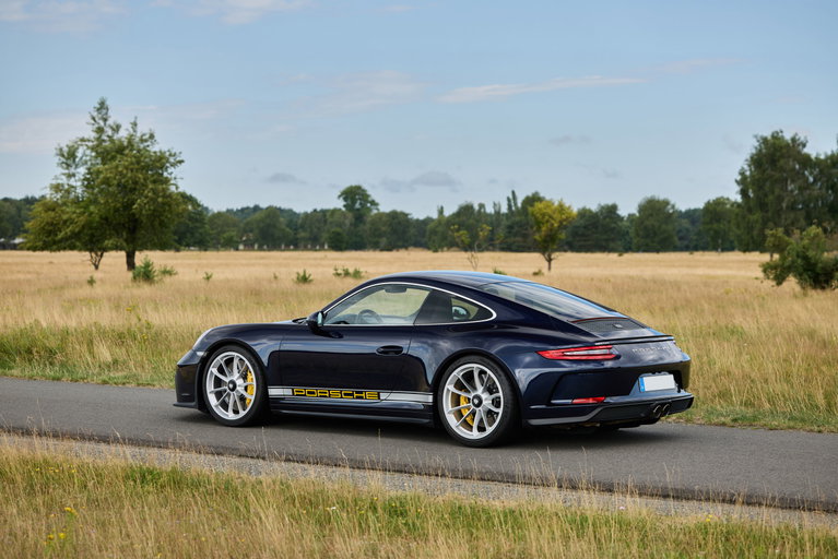 Porsche 991.2 GT3 Touring