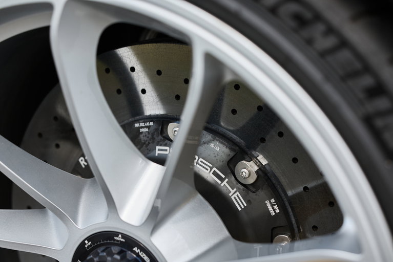 Porsche 991.2 GT3 Touring