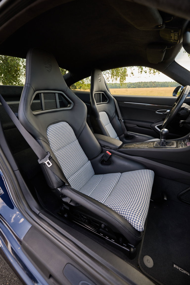 Porsche 991.2 GT3 Touring