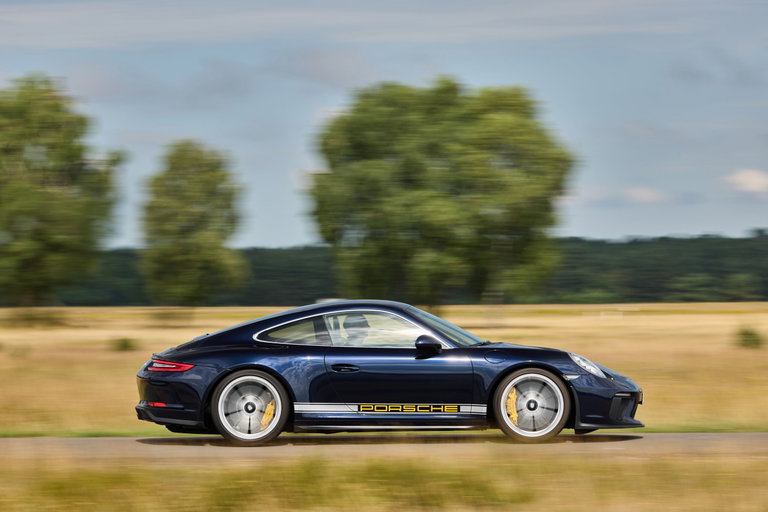 Porsche 991.2 GT3 Touring
