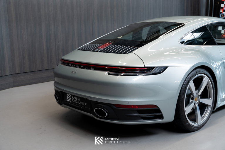 Porsche 992 Carrera 4S