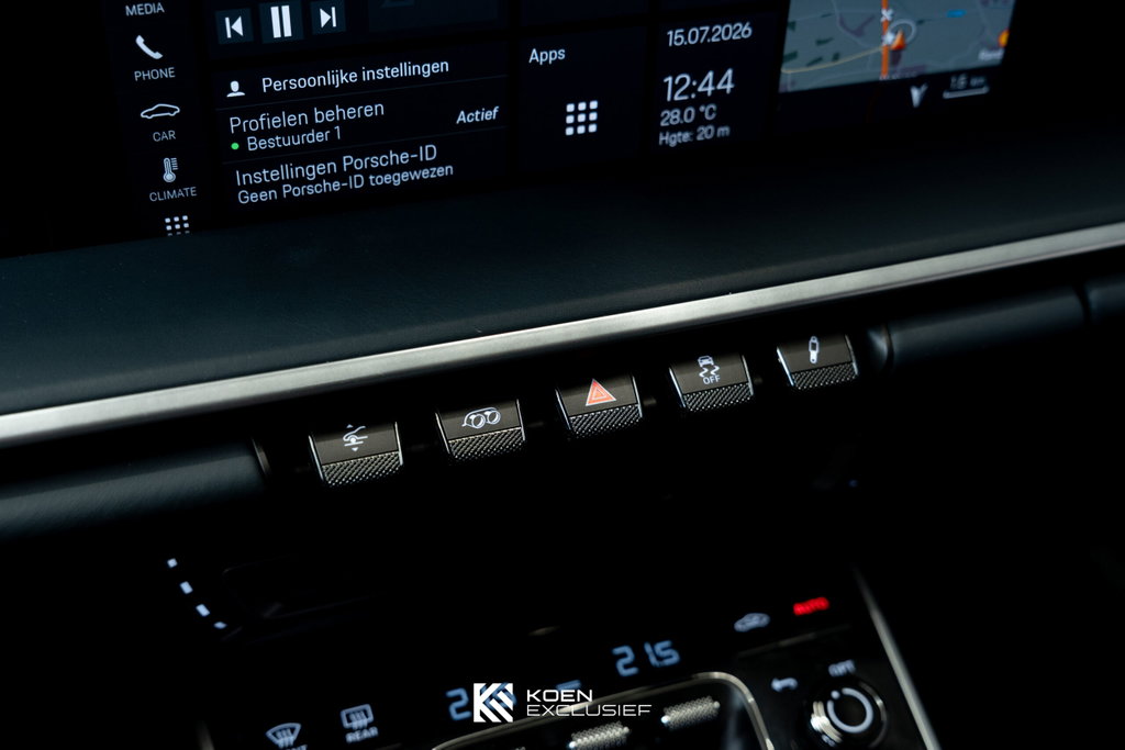 Porsche 992 Carrera 4S
