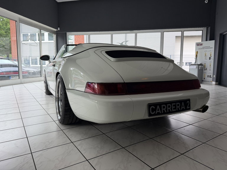 Porsche 964 Carrera 2 Speedster