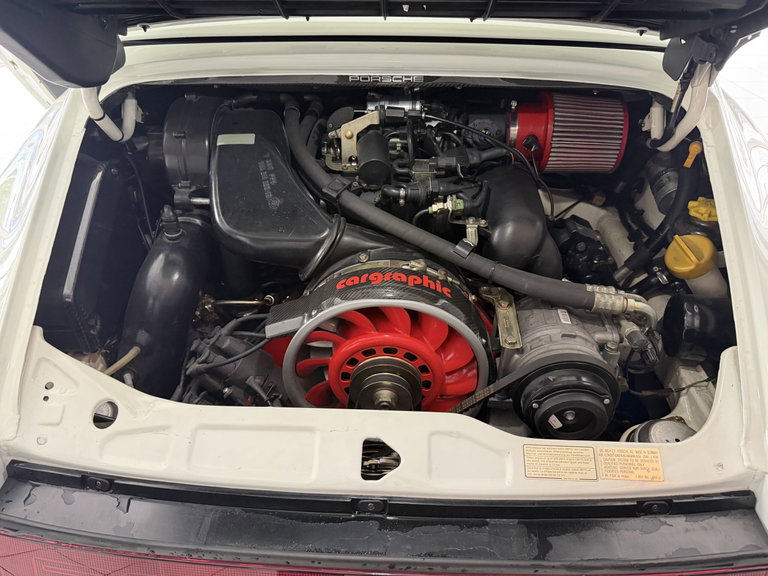 Porsche 964 Carrera 2 Speedster