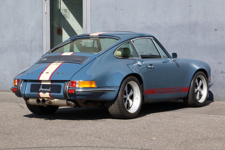 Porsche 911 Backdate