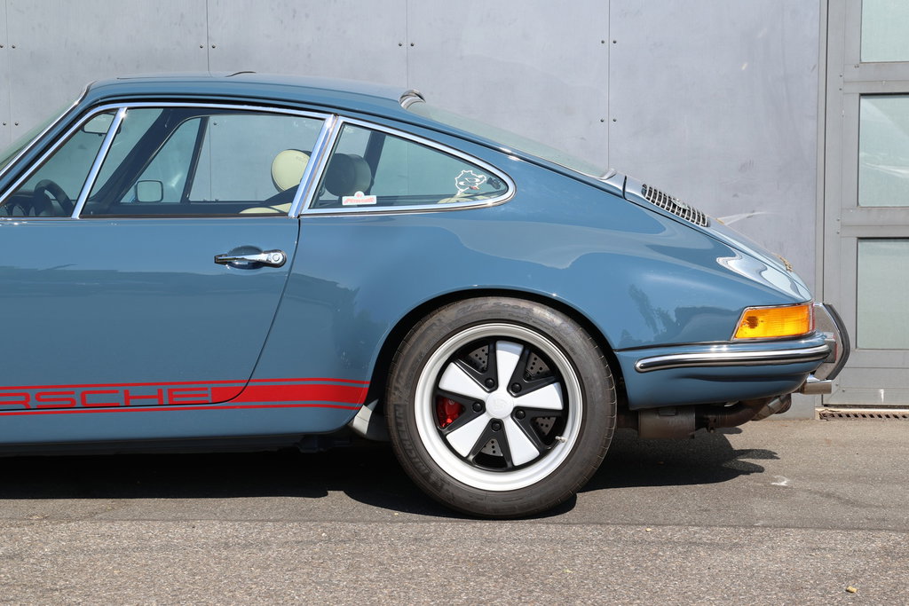 Porsche 911 Backdate