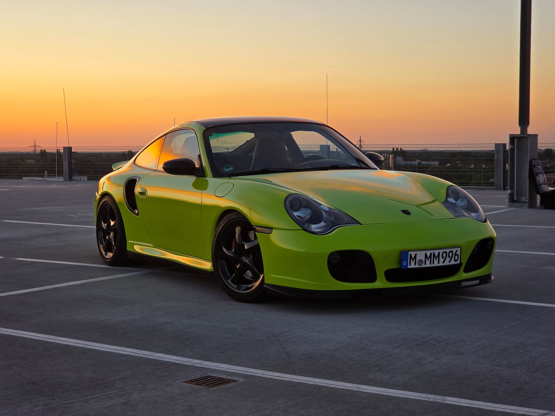 Porsche 996 Turbo 2002 - elferspot.com - Marketplace for Porsche
