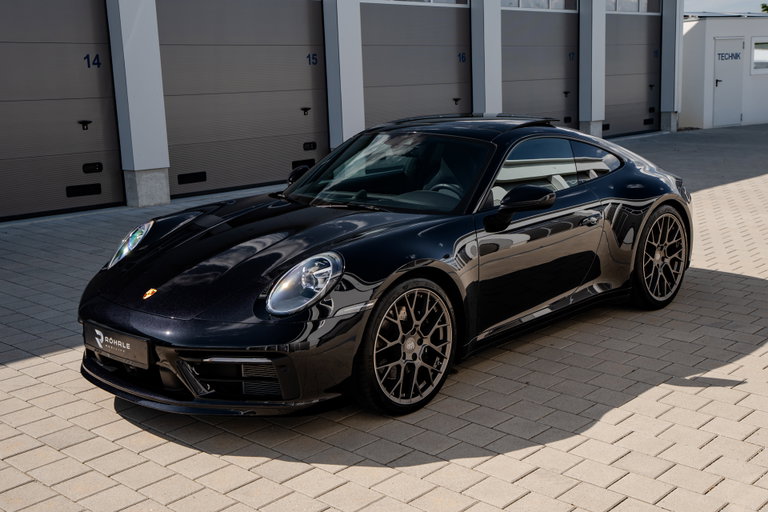 Porsche 992 Carrera 4S