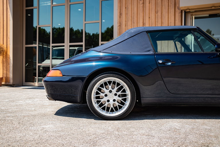 Porsche 993 Carrera