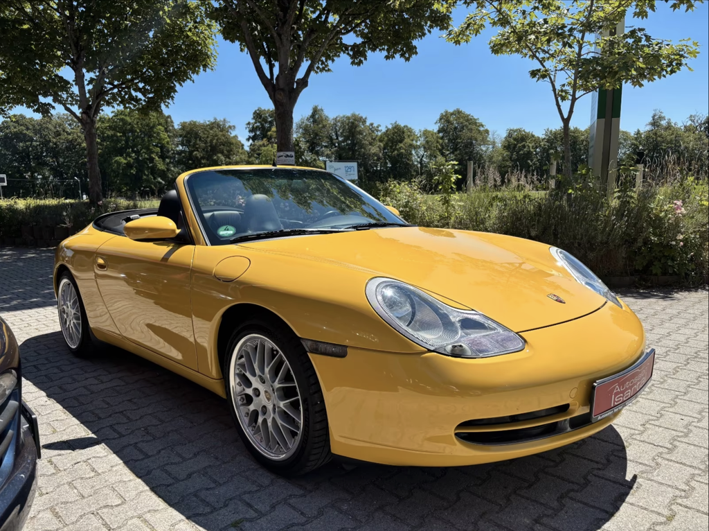 Porsche 996 Carrera
