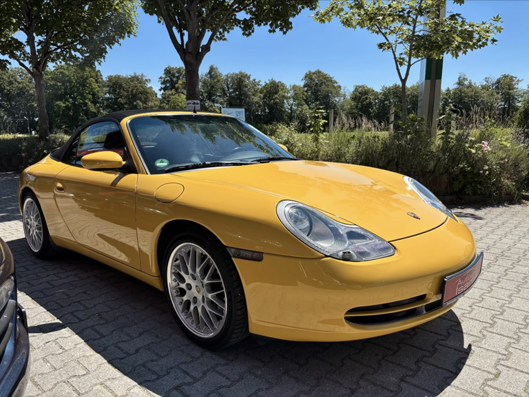 Porsche 996 Carrera