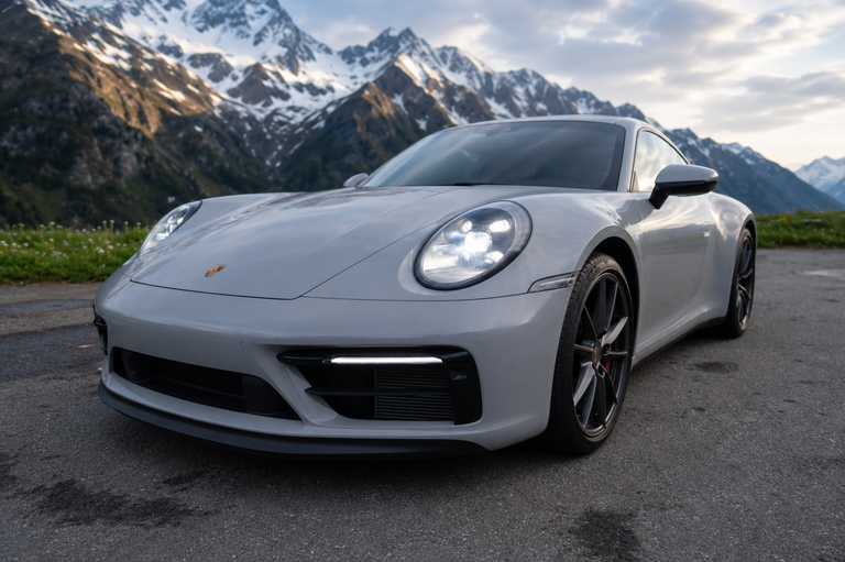 Porsche 992 Carrera GTS