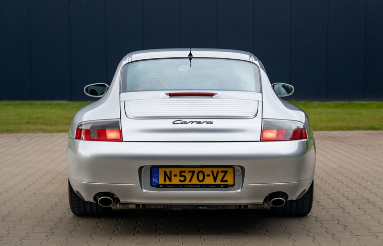 Porsche 996 Carrera