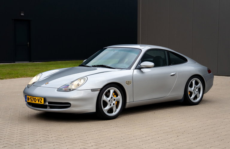 Porsche 996 Carrera