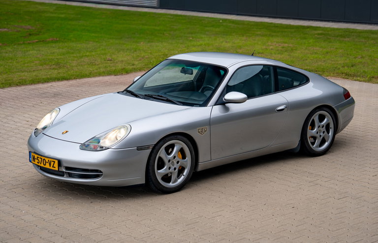 Porsche 996 Carrera