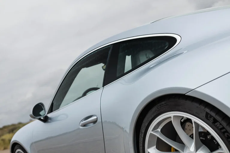 Porsche 991.2 GT3 Touring