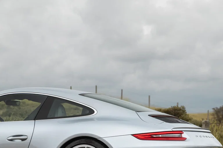 Porsche 991.2 GT3 Touring
