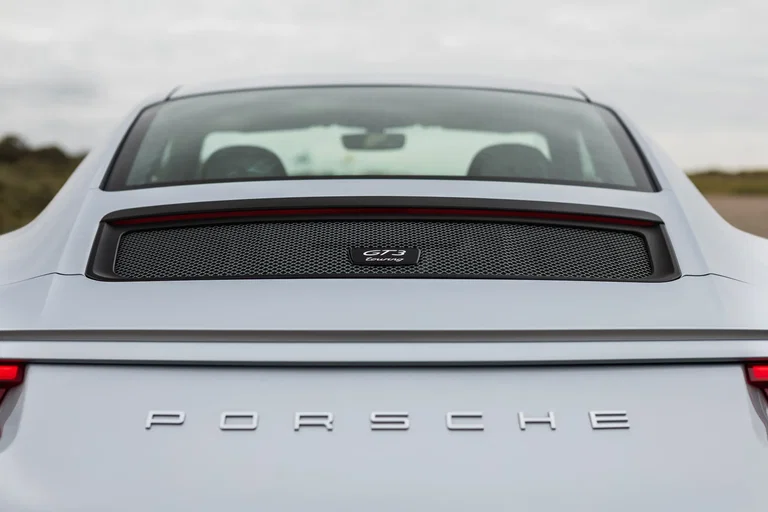 Porsche 991.2 GT3 Touring