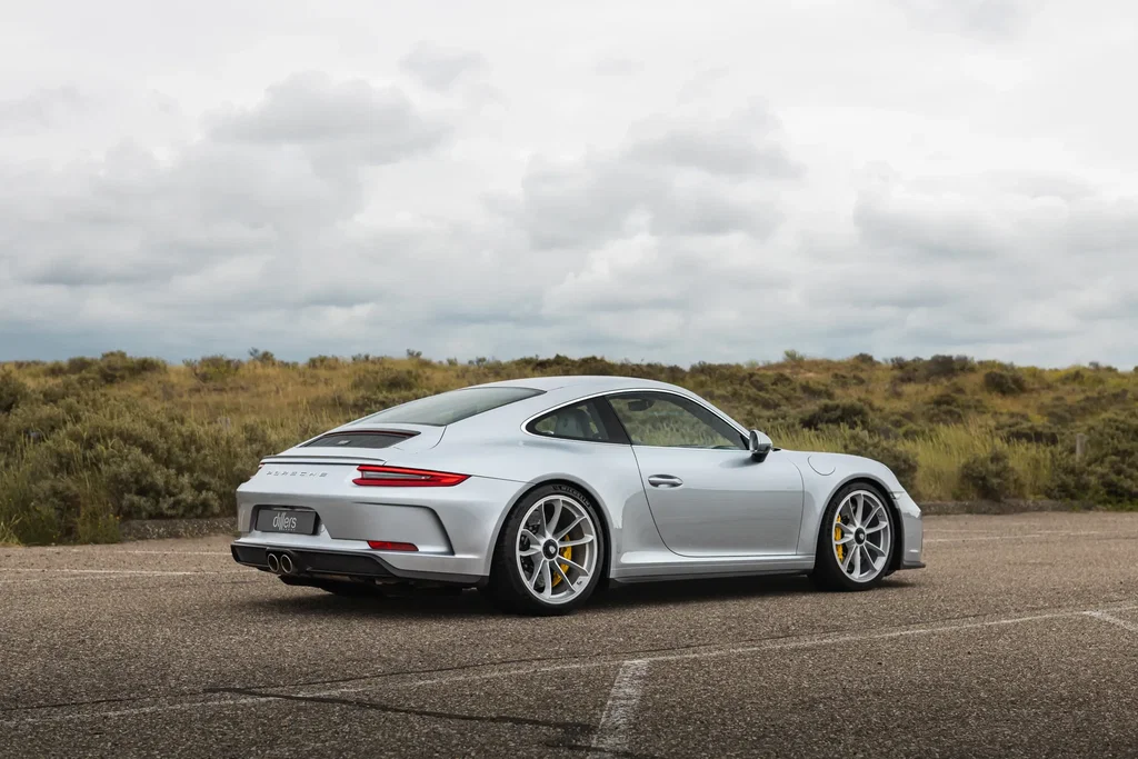 Porsche 991.2 GT3 Touring
