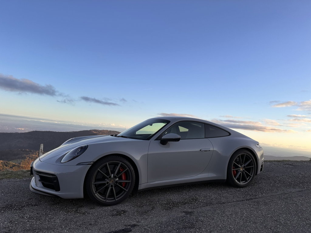 Porsche 992 Carrera GTS
