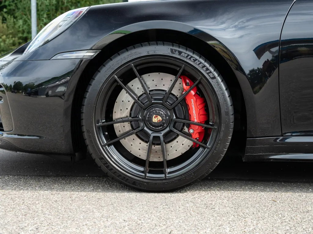 Porsche 992 Targa 4 GTS